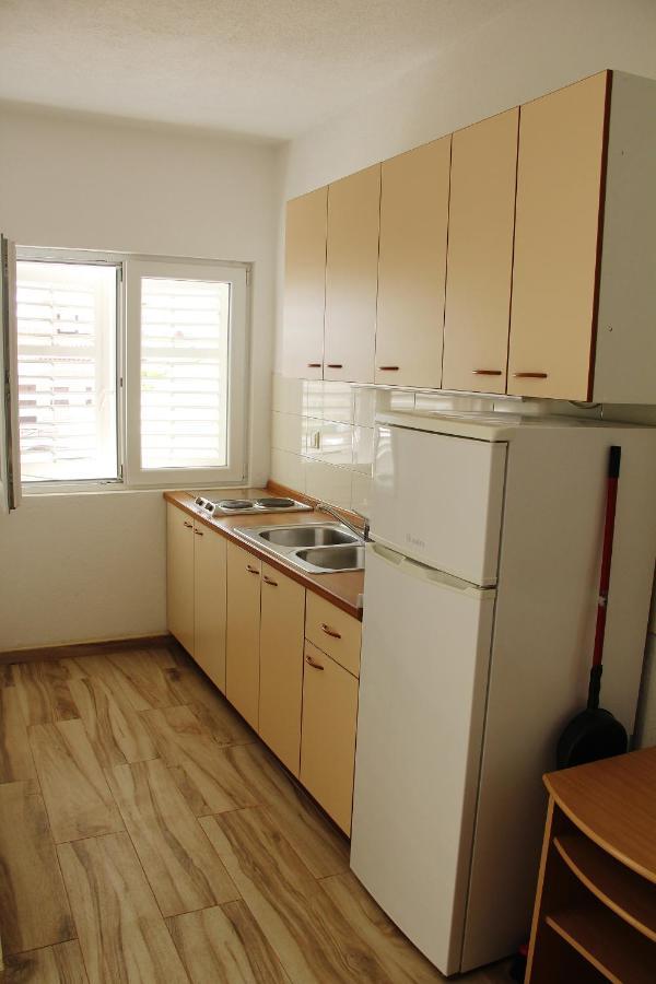 Apartmani Ljubo Primošten Eksteriør billede