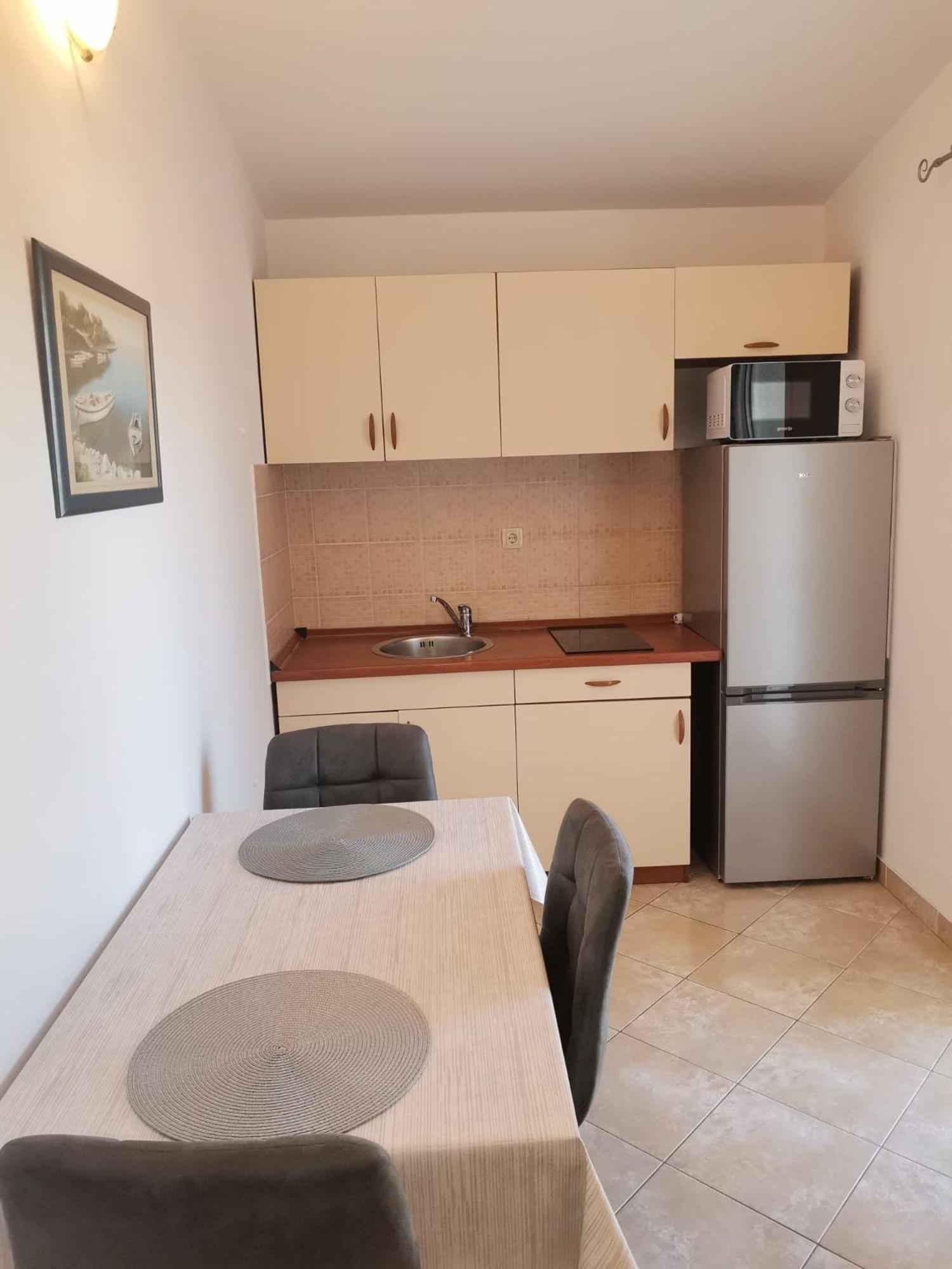 Apartmani Ljubo Primošten Eksteriør billede