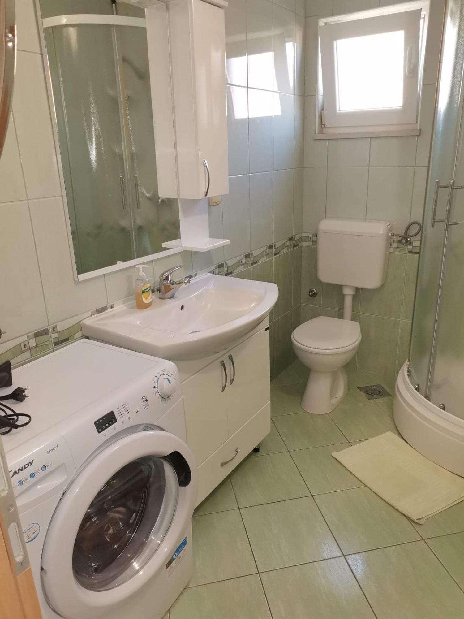 Apartmani Ljubo Primošten Eksteriør billede