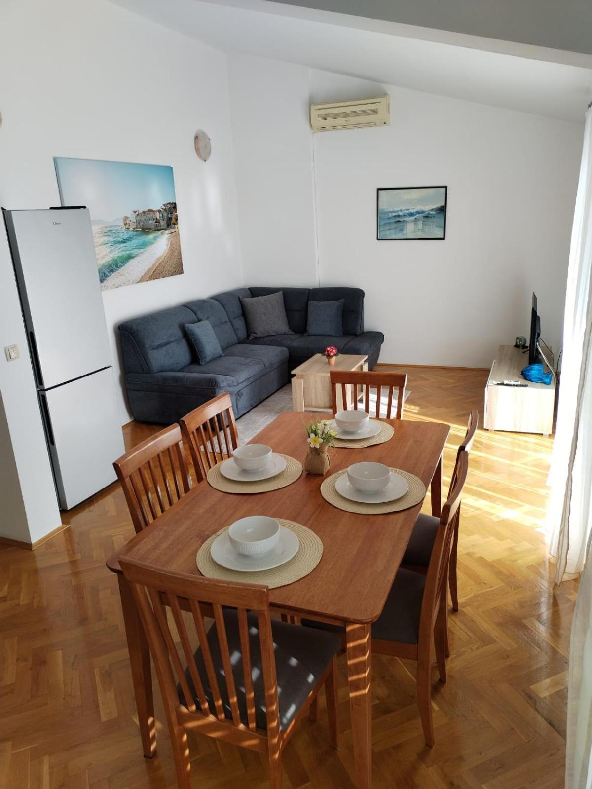 Apartmani Ljubo Primošten Eksteriør billede