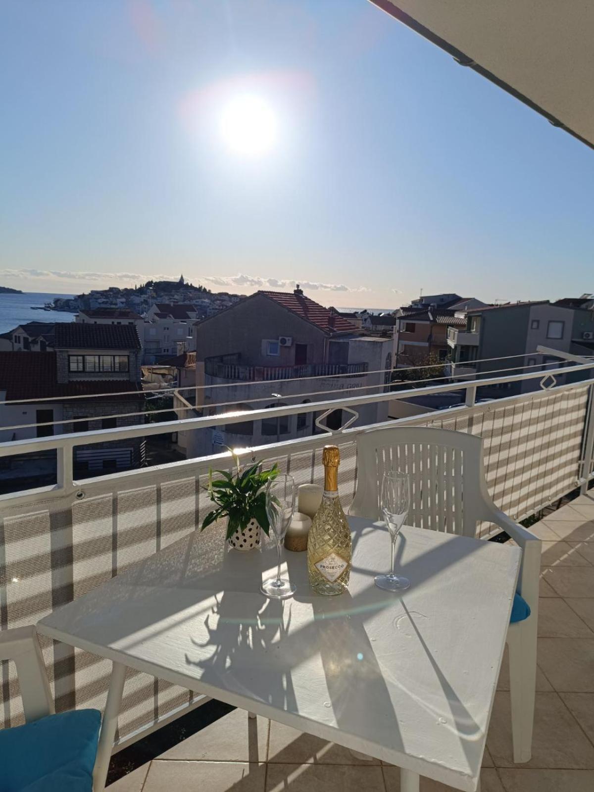 Apartmani Ljubo Primošten Eksteriør billede